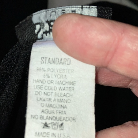 PULLOVER BLOUSE WITH PEARL DETAIL 2X - Picture 8 of 8